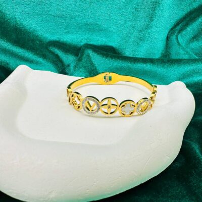 ACIER براسلي اسي