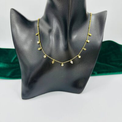 سنسلة اوراق الشجر